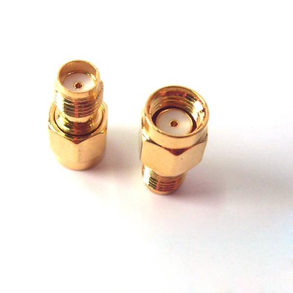 SMA naine RP-SMA isas WIFI antenniadapterile